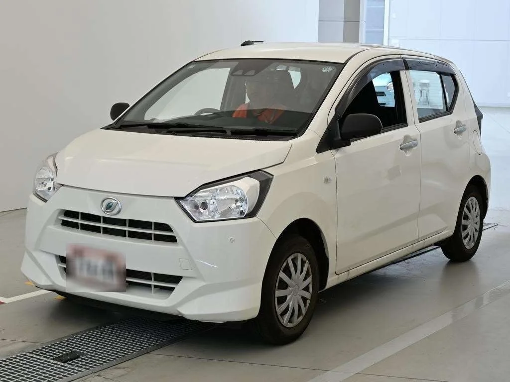 Daihatsu Mira e:S LA350S 2021